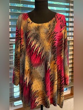 Rebecca Malone Magenta, Gold & Black Abstract Print Tunic